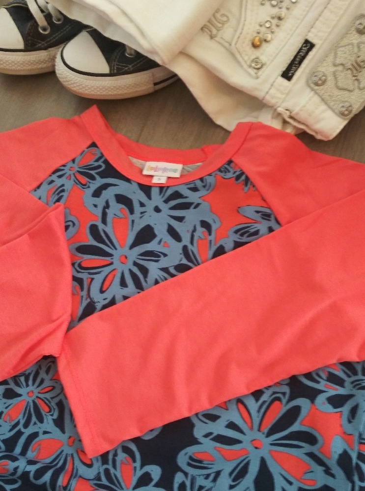 Lularoe Randy T-shirt
